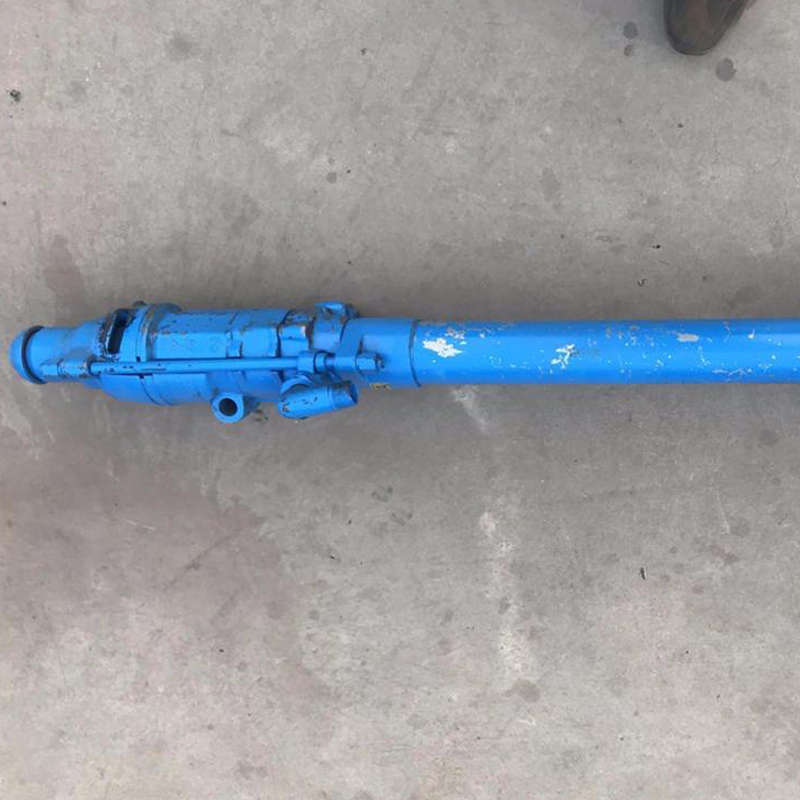 華礦重工一批向上鑿巖機發往四川樂山